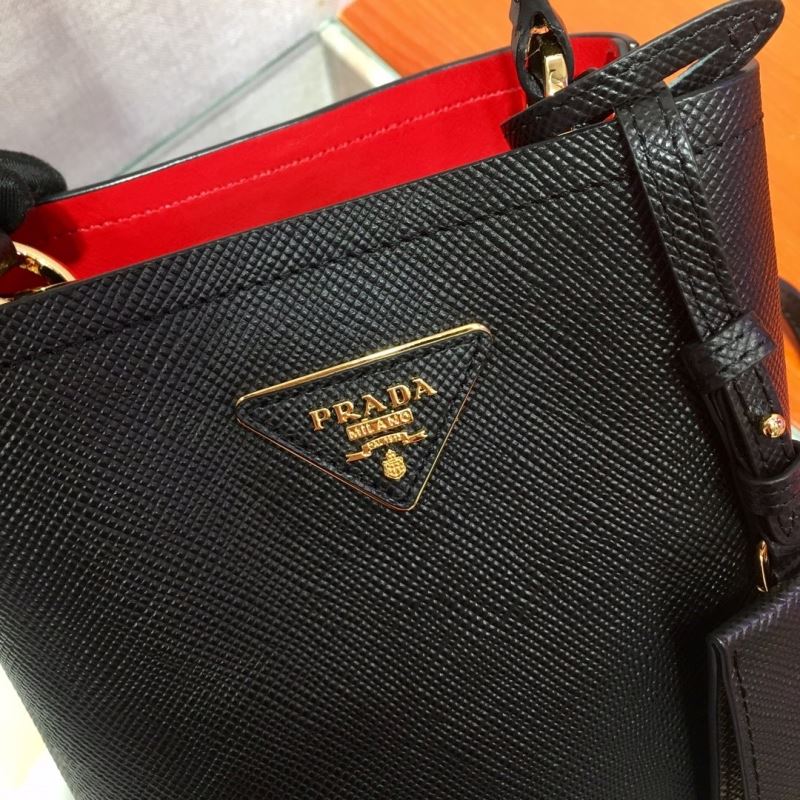 Prada Tote Bags